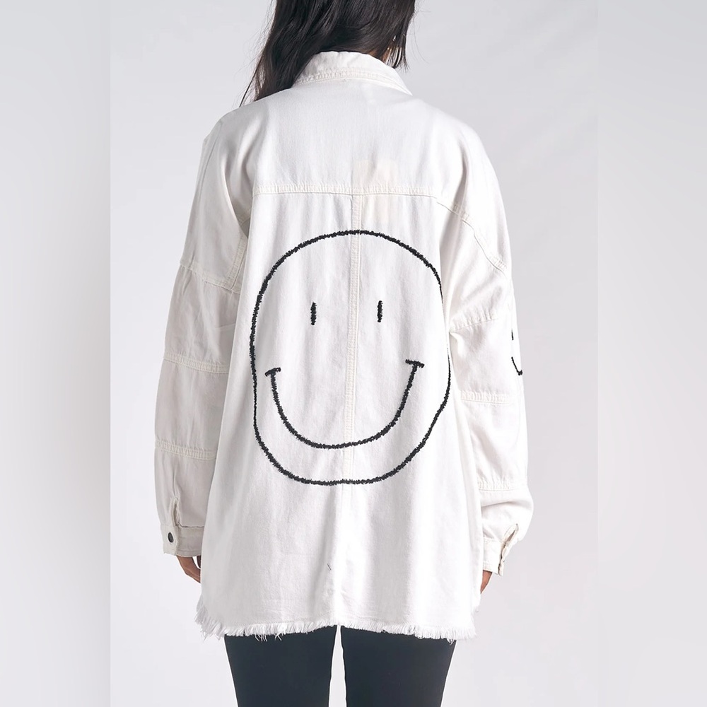 Elan White Smiley Dolly Women’s Shacket